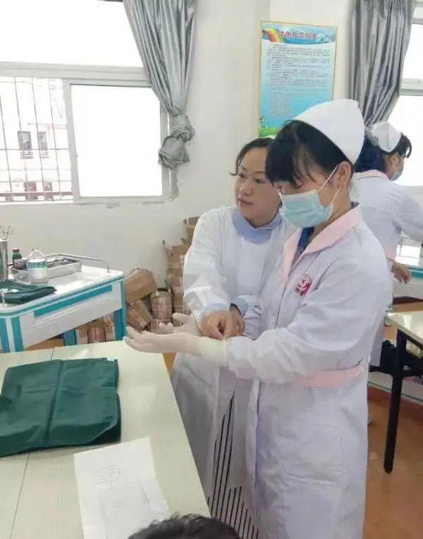 教育界感动中国十大人物（10位老师获评全国教书育人楷模）