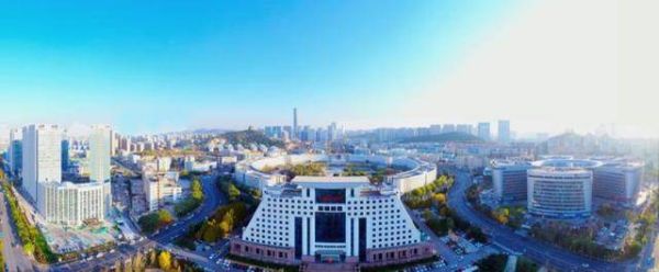 房地产十大股票龙头股（房地产10个上市公司盘点）