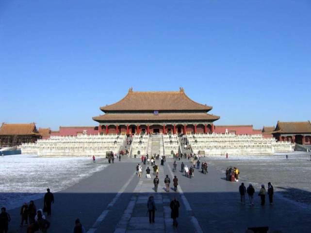 世界十大宫殿排名（全球10座最大的宫殿）