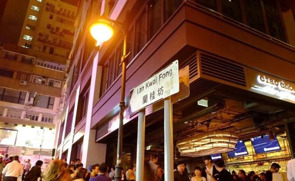 香港十大著名景点（香港旅游必去十大景点推荐）