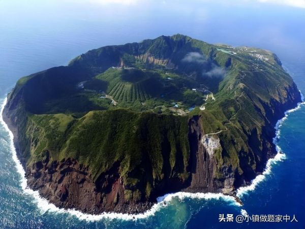 揭秘全球最诡异的村庄（全球十大怪村）