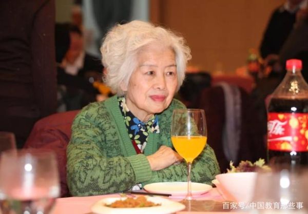 中国医学十大影响力女性（北京协和10位杰出女性）