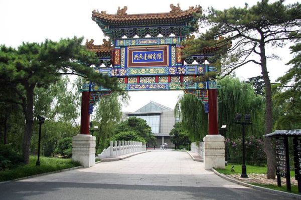 新中国十大建筑（新中国成立后的十大建筑）