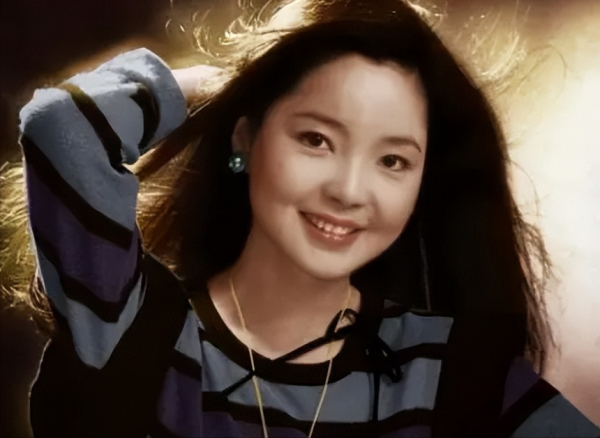 华语乐坛十大巨星（中国十大殿堂级女歌手盘点）