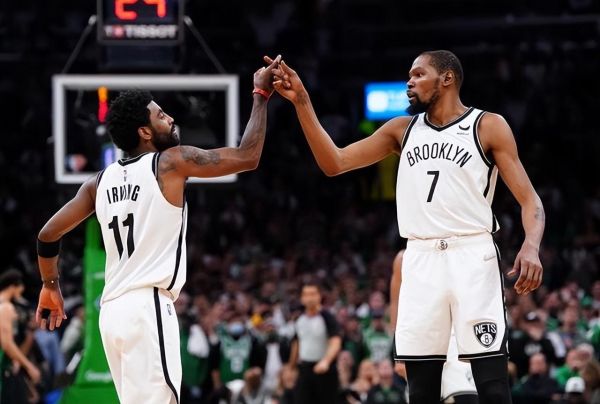 NBA现役十大三巨头，当前哪支球队拥有现役最强三巨头？
