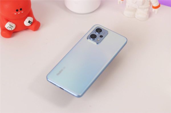 2022年公认口碑最好的手机（2022年可以闭眼买的4款手机系列）