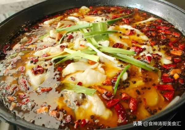 来重庆必吃的十大美食(重庆10大特色美食小吃)