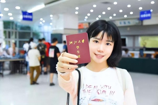 2022全国前十大学排名(国内前10所中国重点大学名次情况)