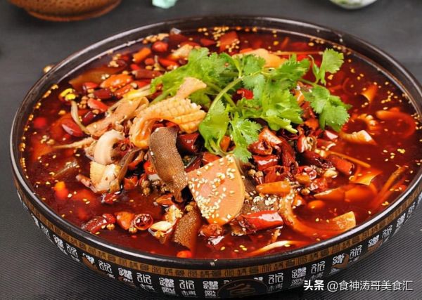 来重庆必吃的十大美食(重庆10大特色美食小吃)