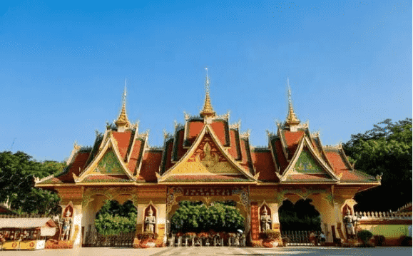 西双版纳十大旅游景点（西双版纳的10个好玩的景点推荐）