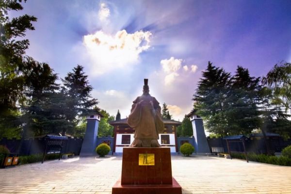 中国最恐怖的古墓（发掘耗费10年，内有186人陪葬）