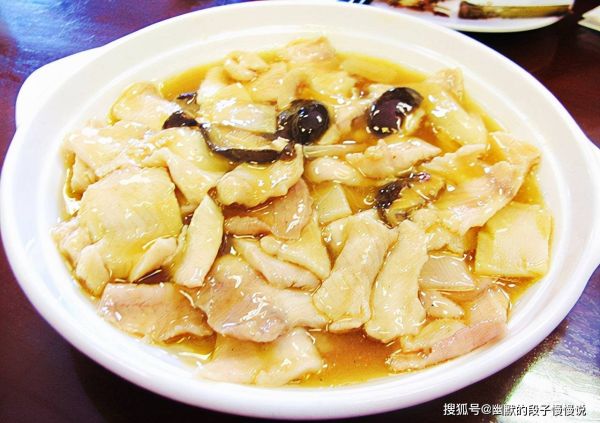 青岛十大必吃美食（青岛最出名的10道名菜推荐）