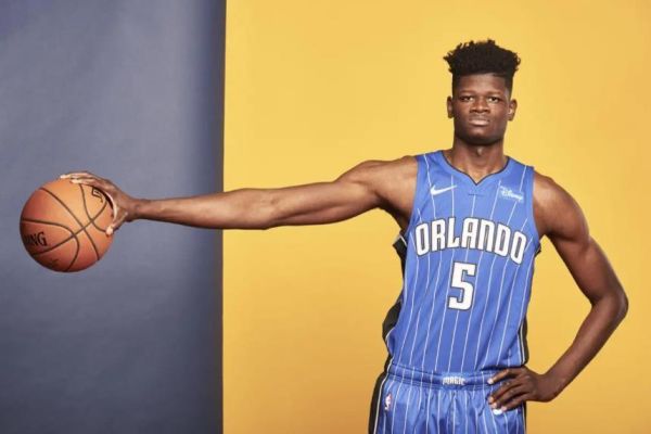 nba十大巨人，NBA这10位球员都是长臂怪