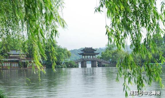 中国经济最发达的十大城市（综合实力排名前十的城市）
