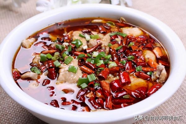来重庆必吃的十大美食(重庆10大特色美食小吃)