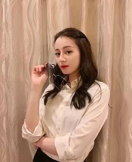 世界十大顶级眼镜品牌（世界十大奢侈品牌眼镜排名）