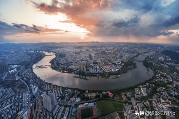 中国十大河流（中国十大最长河流排行）
