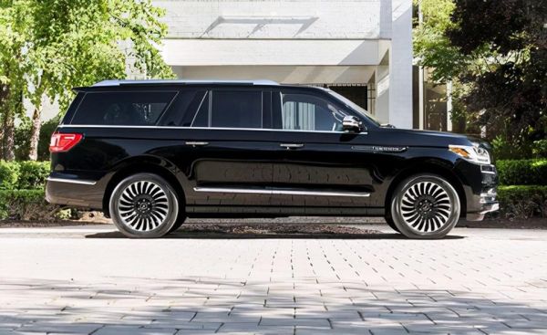 全球十大顶级豪华suv(2022豪华suv排名前十名)