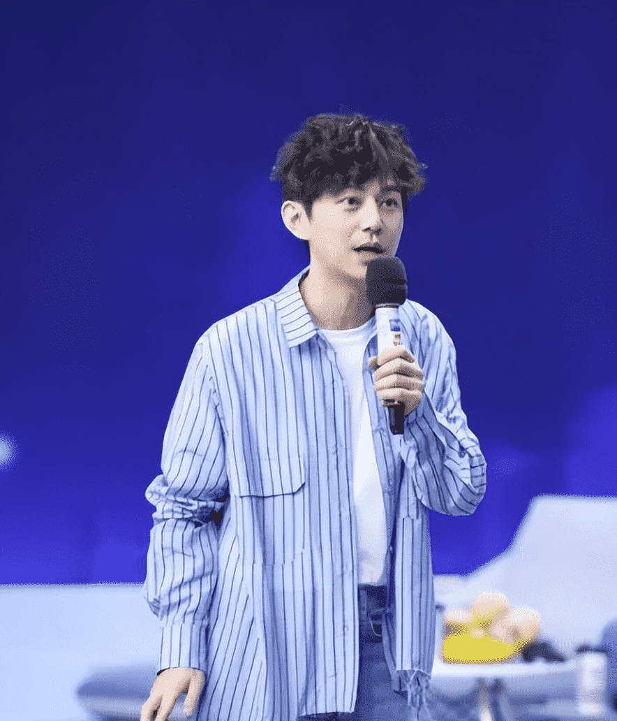 娱乐圈公认的十大超级大帅哥,他们是娱乐圈十大不老男神