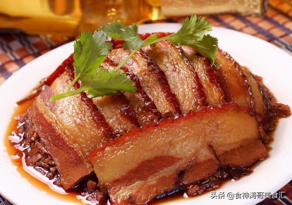 来重庆必吃的十大美食(重庆10大特色美食小吃)