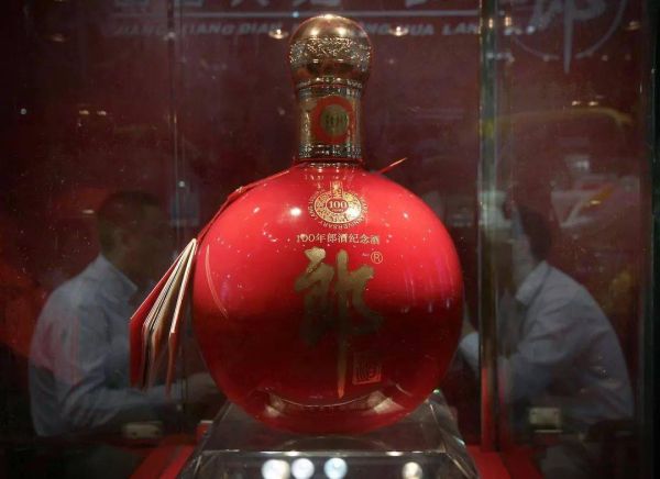 中国白酒十大名酒(中国白酒10大名酒排行榜)