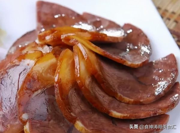 来重庆必吃的十大美食(重庆10大特色美食小吃)