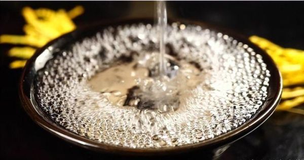酱香型白酒排名十大酱香型白酒（中国10大酱香型白酒排名）