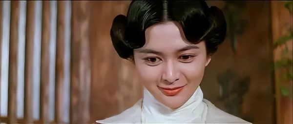 香港公认十大美女(香港影视女星颜值前十名榜单)