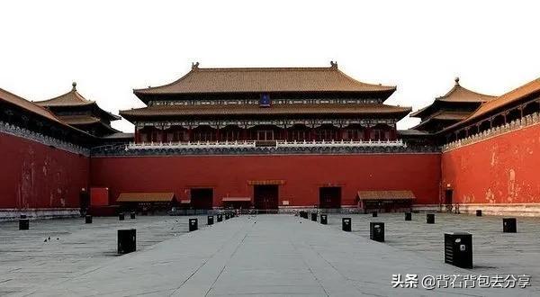 旅游景点排行榜前十名（国内最知名的十大景点盘点）