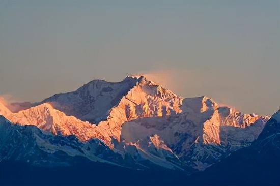 世界十大山峰(世界上最高的十座山峰)