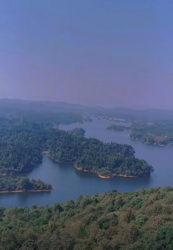 江西旅游必去十大景点,去江西旅游必去的十个地方 江西旅游必去十大景点,去江西旅游必去的十个地方