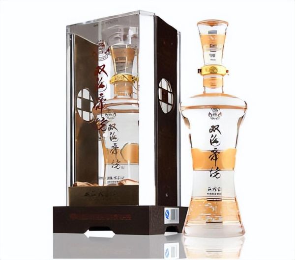 浓香型白酒排名十大浓香型白酒（10大浓香型白酒排行榜）