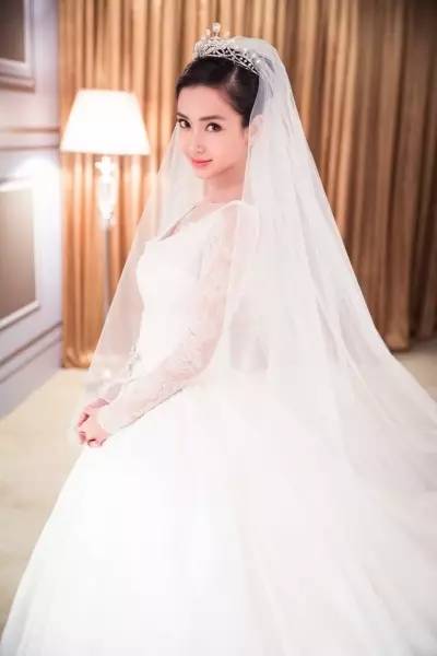 世界十大最贵的婚纱(史上最贵10件名人婚纱)