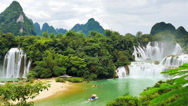 广西旅游必去十大景点排名(去广西旅游好玩的十大景点推荐)