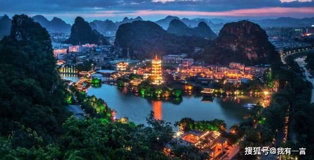广西旅游攻略必去景点（第一次去广西必去的10个景点）