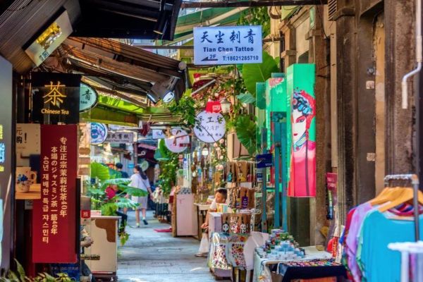 上海十大必去景点（上海旅游必去的十大景点排行榜）