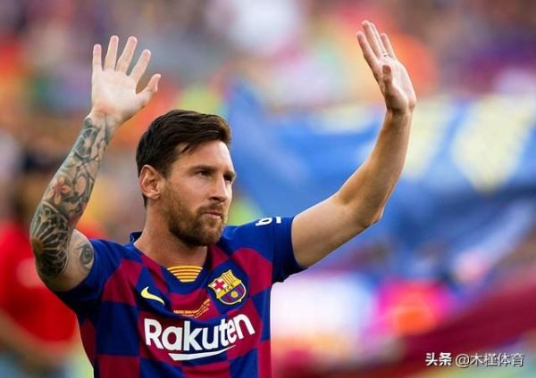 足球十大球星排名(世界足坛最杰出10位巨星)