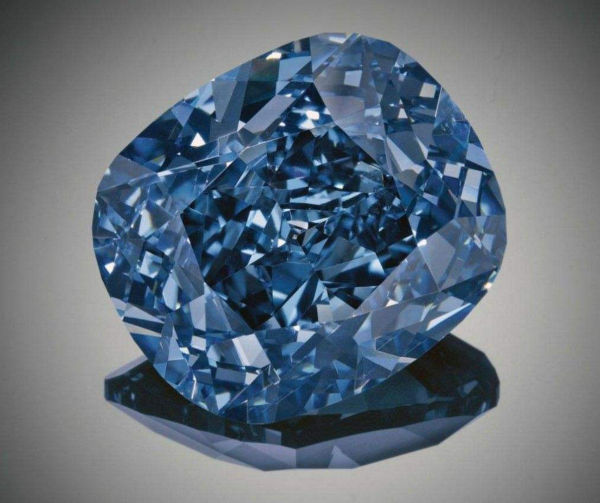 全球十大最昂贵的钻石（盘点全球最贵的10颗钻石）