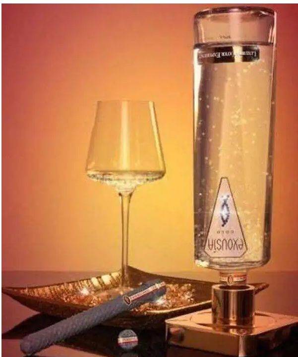 世界十大奢侈矿泉水，最贵的高达68万一瓶