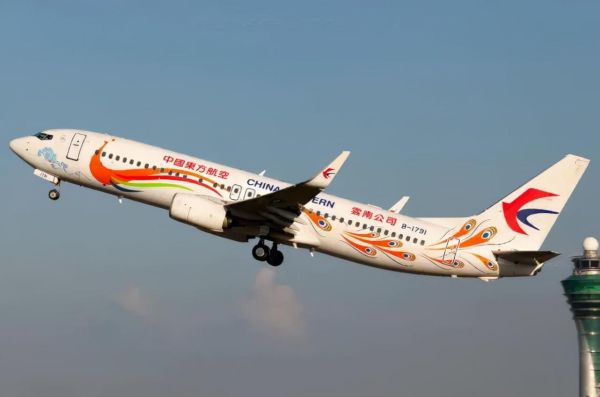 中国十大最惨重的空难（中国十大航空事故）