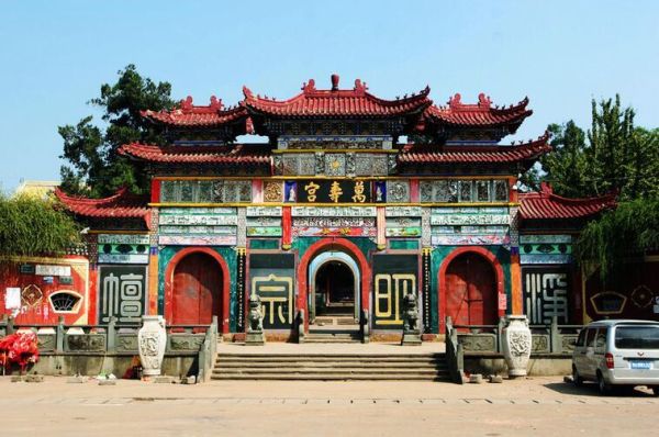 江西南昌旅游必去十大景点（南昌旅游必去十大景点推荐）