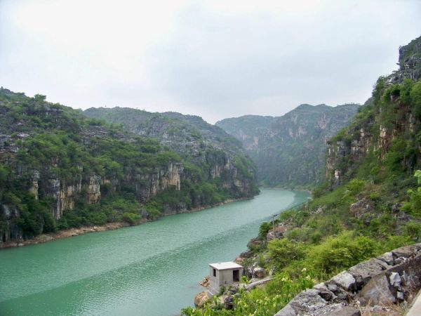 安顺旅游十大景点排名（贵州安顺景点排名前十名）