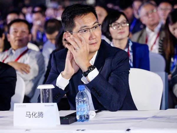 2022年中国十大富豪最新排名(中国富豪排行榜)
