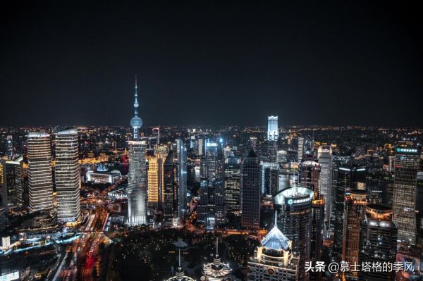世界十大奇特的摩天大楼（世界最奇特的10大高楼）