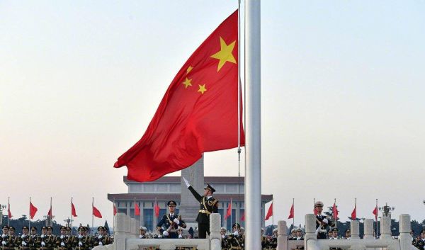 暑假穷游十大暑假景点（适合大学生暑假去穷游10个地方）