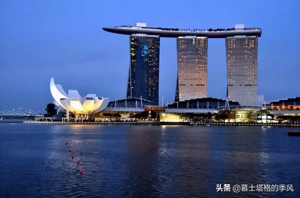 世界十大奇特的摩天大楼（世界最奇特的10大高楼）