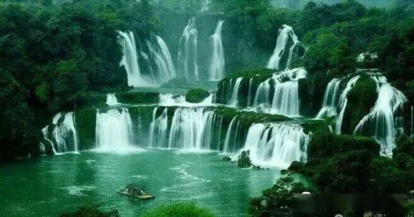 中国十大瀑布排名(中国瀑布排名前十名)