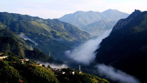 杭州旅游必去十大景点(杭州10个绝美景点推荐)