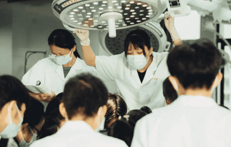 医学就业率最高的十大专业（医学类专业就业前景好前10出炉）