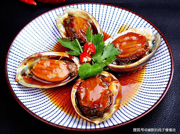 青岛十大必吃美食（青岛最出名的10道名菜推荐）